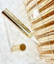 Load image into Gallery viewer, Golden Cuticle Oil Brush Pen