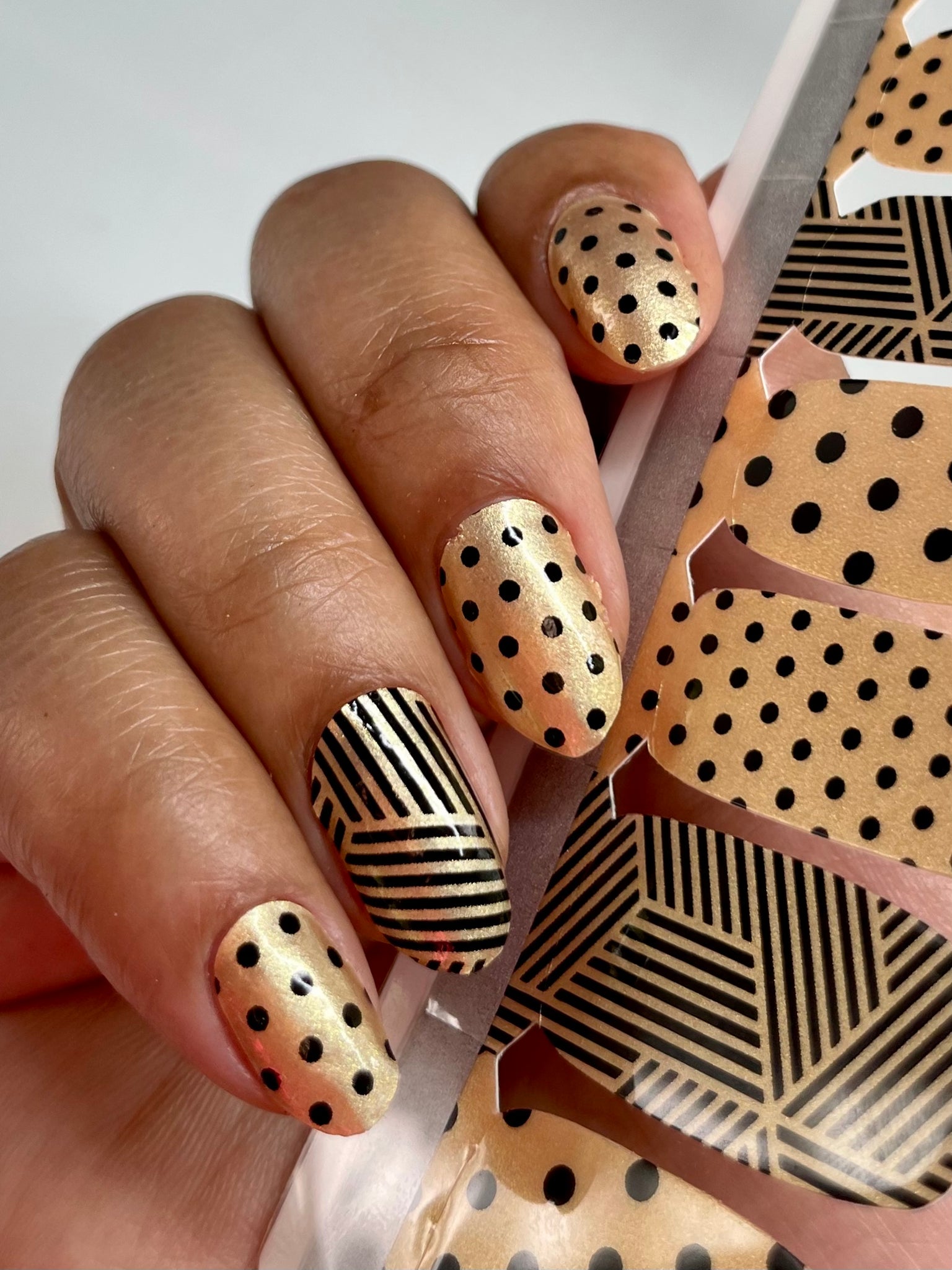 Brown Geometric Nail Art That Stands Out